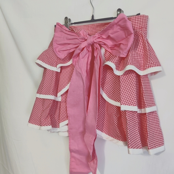 Hand Stitched Half Apron - Vintage by Candy's Aprons - Picture 5 of 6